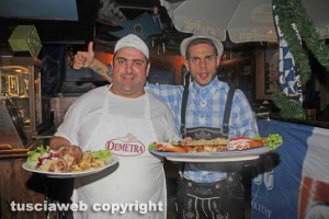 Viterbo - Lo chef Claudio con Antonio 