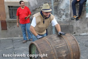 Pianoscarano - Il palio delle botti a spinta