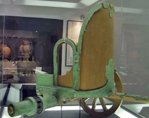 La biga etrusca conservata al Museo nazionale etrusco di Viterbo