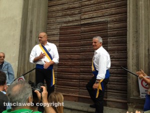 Santa Rosa 2014 - Il raduno dei facchini al palazzo papale