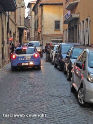 Viterbo - I controlli della polizia a piazza San Faustino