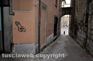 Via sant'Angelo nel degrado
