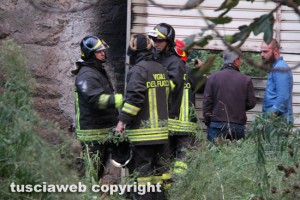 Cantina in fiamme in via Paradosso - I vigili del fuoco sul posto