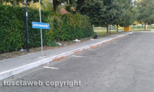 L'immondizia a Santa Lucia
