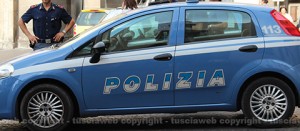Una pattuglia della polizia