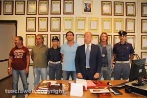 Zampaglione e gli uomini della sezione narcotici