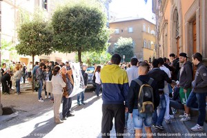 Midossi - Il sit in sotto la provincia