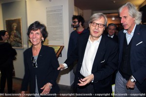 Vittorio Sgarbi con Raffaela Saraconi e l'architetto Cesarini