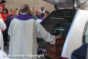 Viterbo - Il funerale di don Giampaolo Manca