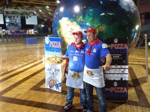 Lorenzo Carletti, proprietario del ristorante pizzeria "Il Contado"