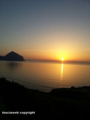 Trapani - Tramonto su Macari