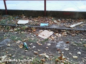 Viterbo - L'incuria del parco in via Cimini