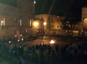Il fuoco acceso dagli scout sabato sera