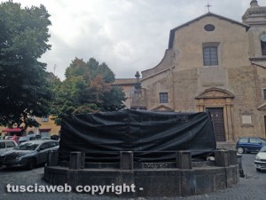 I lavori alla fontana a san Faustino