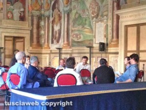 Viterbo - La riunione dei capigruppo in sala regia