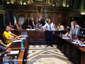 Viterbo - La seduta di consiglio comunale