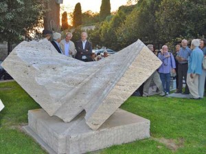 Tarquinia - La scultura dell'artista Capotondi 