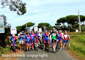La passeggiata ecologica in bicicletta fotografata da Bruno Ciuffatelli