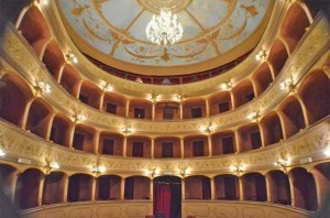 Acquapendente - L'interno del teatro Boni