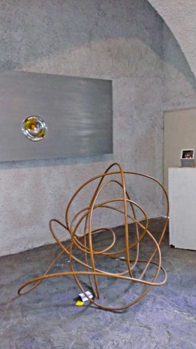Una delle opere nel museo Pierelli di Bomarzo 