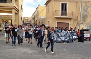 Bengasi Battisti a Lampedusa con il sindaco dell'isola