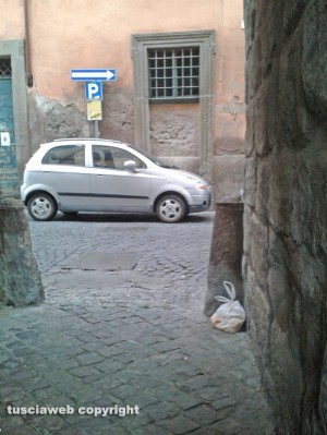 Viterbo - Il degrado per le vie del centro 