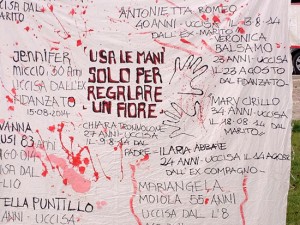 L'installazione dell'associazione "Mafalda e le altre" al parco di Civita Castellana