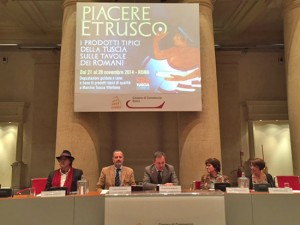 La presentazione di Piacere etrusco