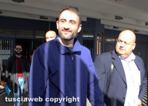 Tribunale di Viterbo - Raid allo stadio - Gli arrestati escono con gli avvocati