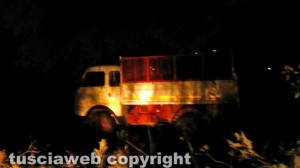 Tarquinia - L'azienda Boschiva Persia - Il camion che i malviventi hanno tentato di rubare