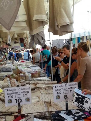 Il mercato di Forte dei Marmi