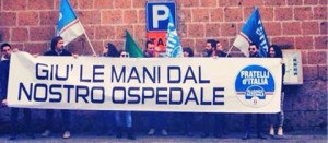 Civita Castellana - Un sit-in di protesta di FdI-An davanti all'Andosilla