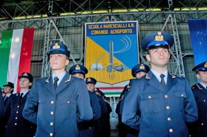 Viterbo - Un momento della cerimonia della consegna dei gradi 