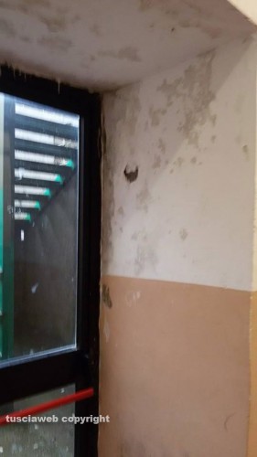 Bassano Romano - Le condizioni in cui versa l'Iis "P. Canonica" 