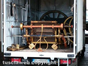 Viterbo - La carrozza dei Papi smontata