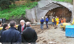 Valle Faul, il cantiere dell'ascensore verso il duomo