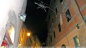 Via san Lorenzo - Le luminarie spente