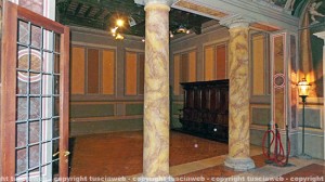 Palazzo dei Priori - La sala della Madonna della Quercia vuota