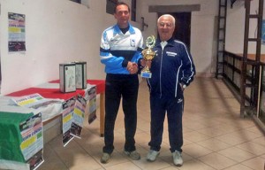 Il vincitore della gara di bocce di Canino
