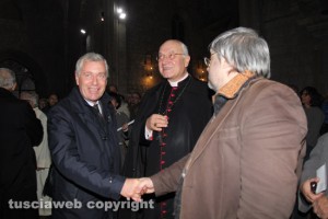Viterbo - La Pietà di Sebastiano del Piombo è tornata a San Francesco - Il sindaco Michelini, il vescovo Lino Fumagalli e il direttore di Tusciaweb Carlo Galeotti