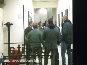 Viterbo - Rapina al Monte dei Paschi  - Gli uomini della Mobile guidati da Zampaglione all'interno della Banca