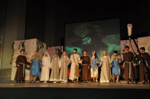 Viterbo - Il musical "L'amore quello vero" su san Francesco e santa Chiara
