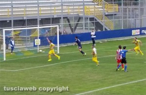 Calcio - Viterbese - Isola Liri