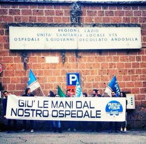 Civita Castellana - Il sit in FdI sull'Andosilla