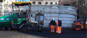 Lavori di asfaltatura alla Barriera san Giusto