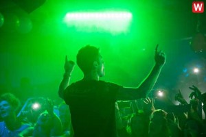 Viterbo - Fedez si esibisce al Subway
