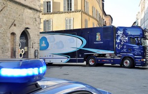 La campagna della polizia di stato con gli studenti