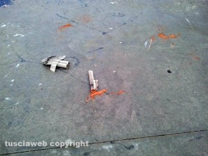 Viterbo - Botti inesplosi nella pista di pattinaggio del Barco