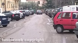 Viterbo - Sporcizia in via del Pilastro