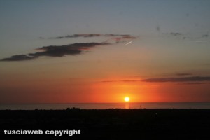 Tramonto di fuoco a Tarquinia